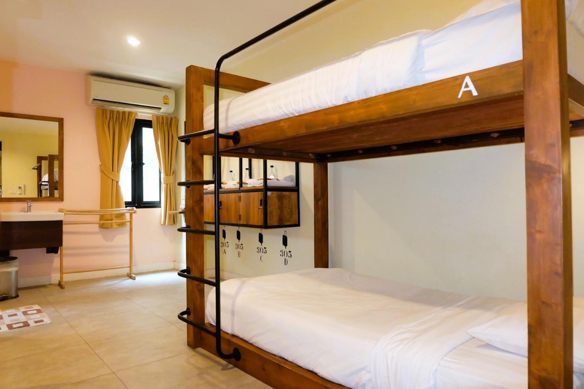 הוסטל Siri Poshtel בנגקוק מראה חיצוני תמונה